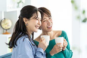 気づかれずに矯正治療をしたい(矯正中もずっと笑顔でいたい)